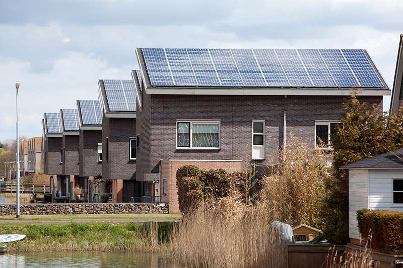 zonnepanelen-op-dak