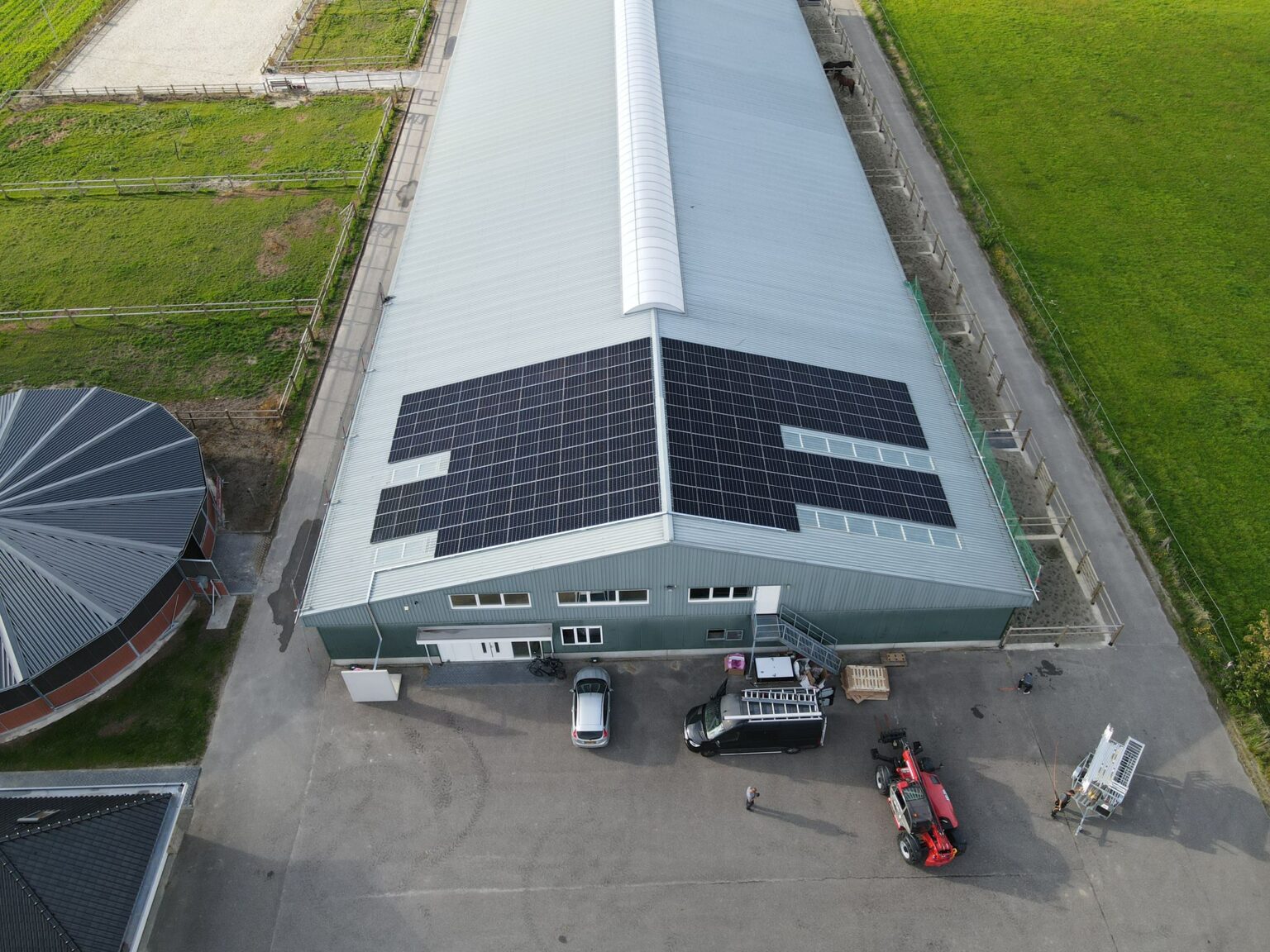 Stoeterij – Melissant – zonnepanelen geïnstalleerd door Gebar GO