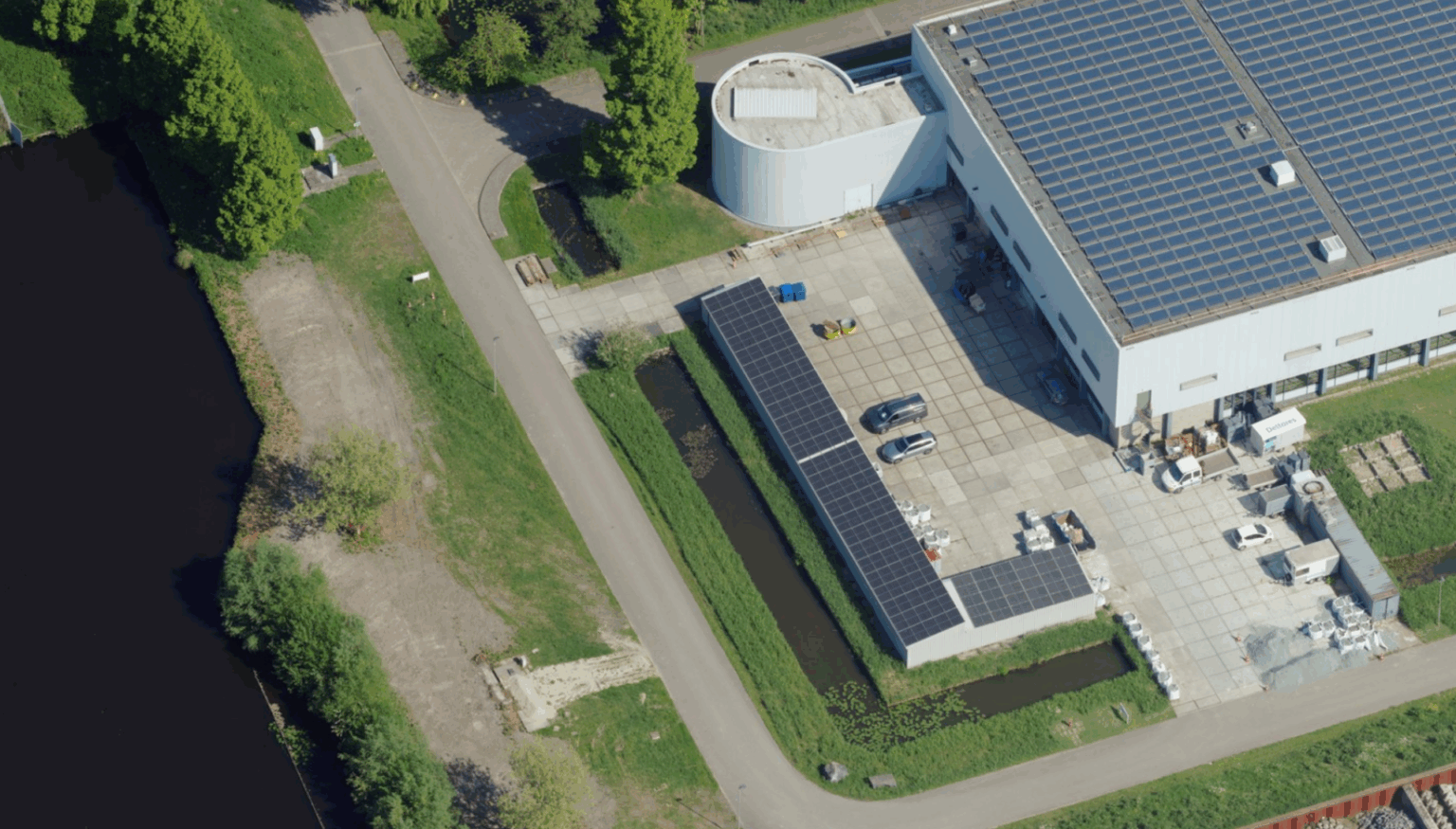 Deltaris – Delft – zonnepanelen geïnstalleerd door Gebar GO