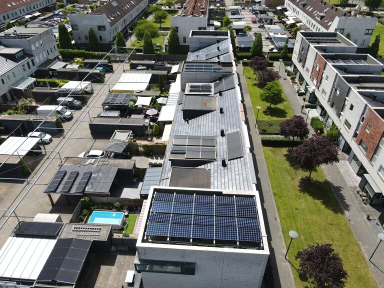 Zonnepanelen op een woning, project Adonis